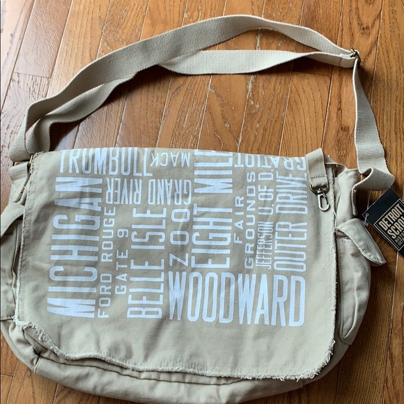 detroit scroll Bags Detroit Themed Messenger Bag Poshmark